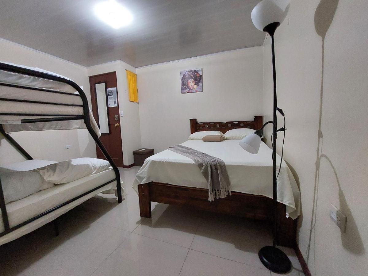 Aptos Casa Caribe, Habitaciones Privadas En Aptos Compartidos & Aptos Completos Con Auto Entrada بويرتو ليمون المظهر الخارجي الصورة