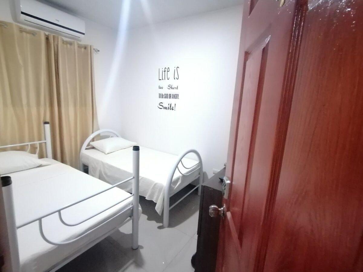 Aptos Casa Caribe, Habitaciones Privadas En Aptos Compartidos & Aptos Completos Con Auto Entrada بويرتو ليمون المظهر الخارجي الصورة
