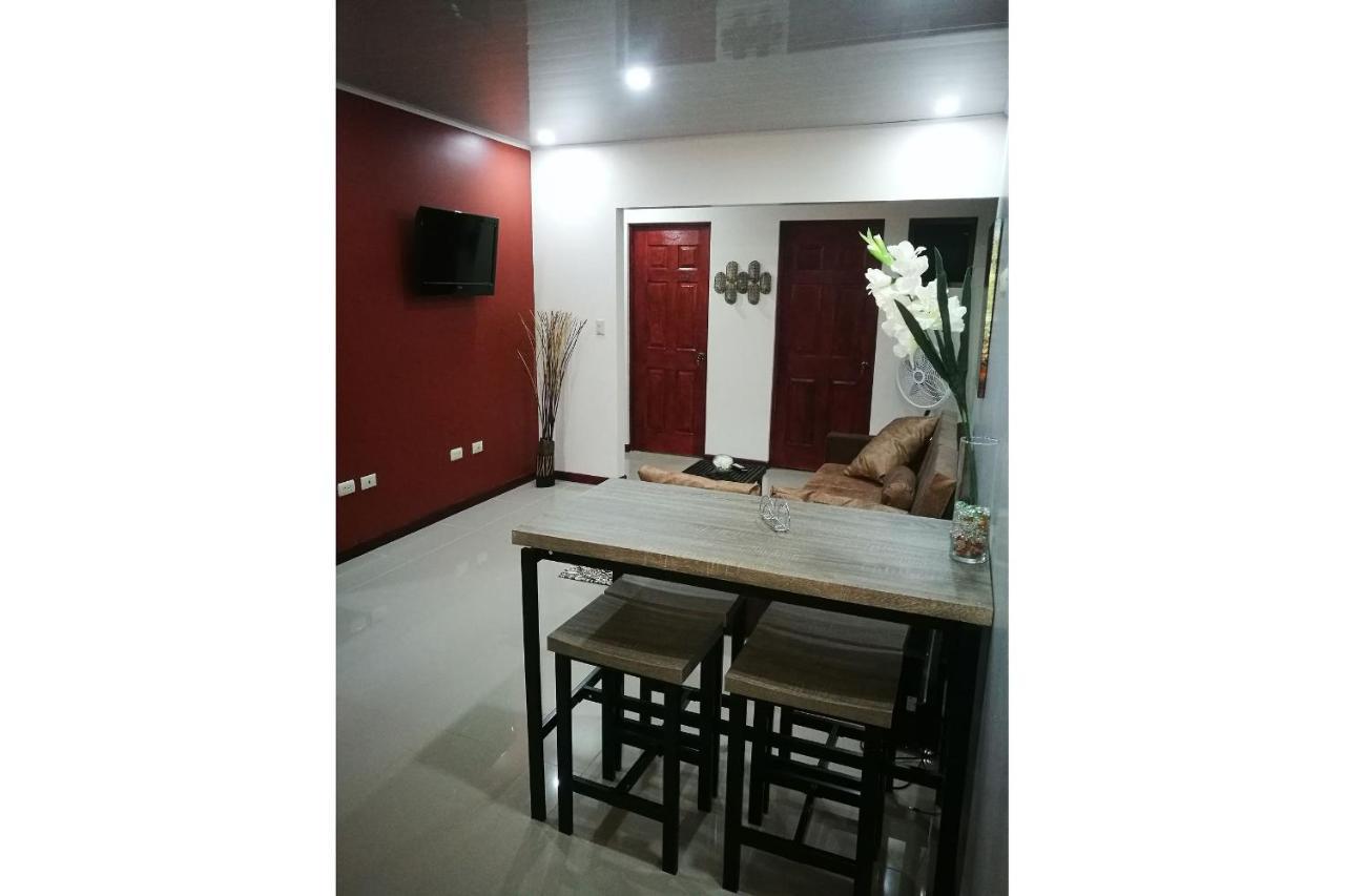 Aptos Casa Caribe, Habitaciones Privadas En Aptos Compartidos & Aptos Completos Con Auto Entrada بويرتو ليمون المظهر الخارجي الصورة