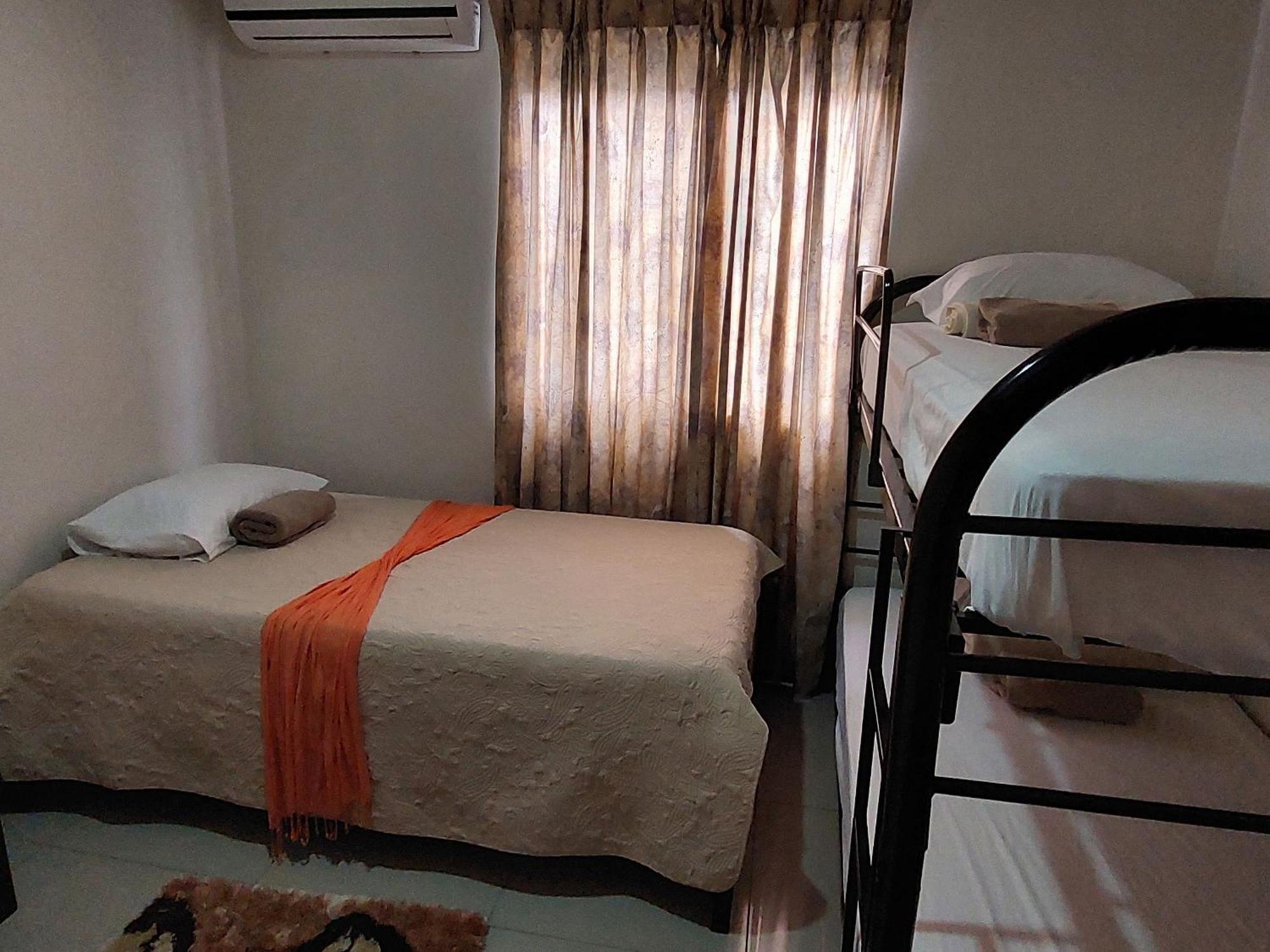 Aptos Casa Caribe, Habitaciones Privadas En Aptos Compartidos & Aptos Completos Con Auto Entrada بويرتو ليمون المظهر الخارجي الصورة